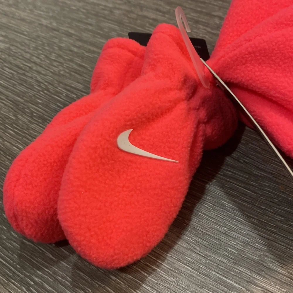 Nike Baby Hot Pink Toboggan & Glove Set